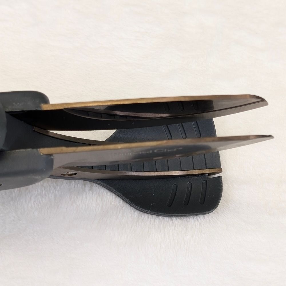 Pampered Chef Salad Chopper Scissors - Picture 11 of 15